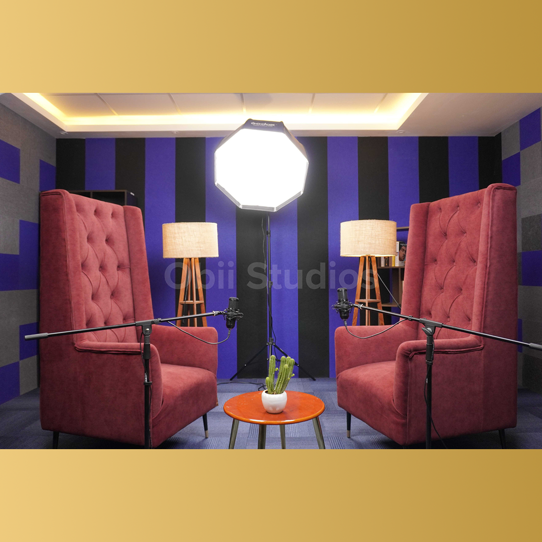 Crimson Wingback + Octagon Light Setup